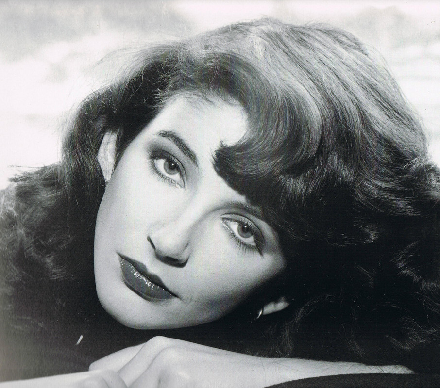 kate_bush_mb45
