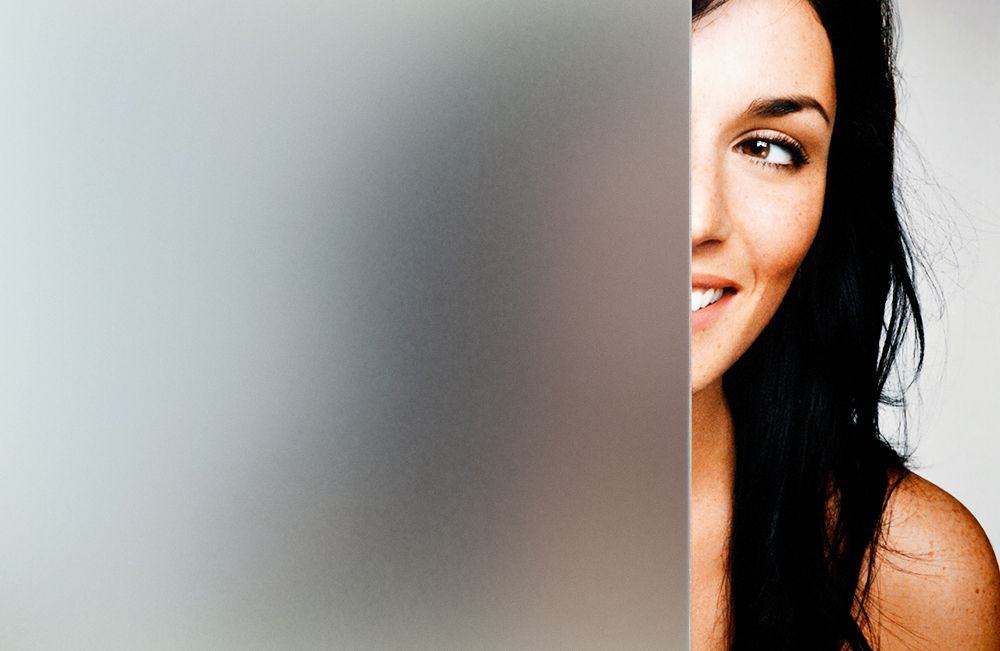 SXJ-0597 Isoline Vorst – Frosted Window Film. SXJ-0597 Isoline Frost. A very nice light-diffusing, frosted, privacy film. This film can be used alone or…