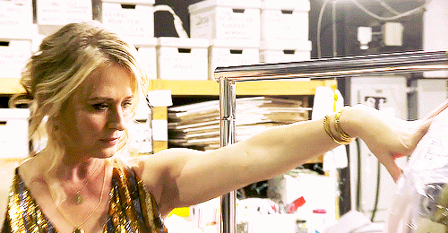 tumblr-plh030-I5-R61qcq98do2-500.gif