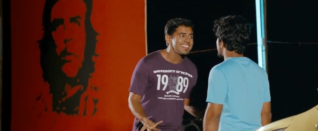 Thattathin Marayathu Movie Screenshot