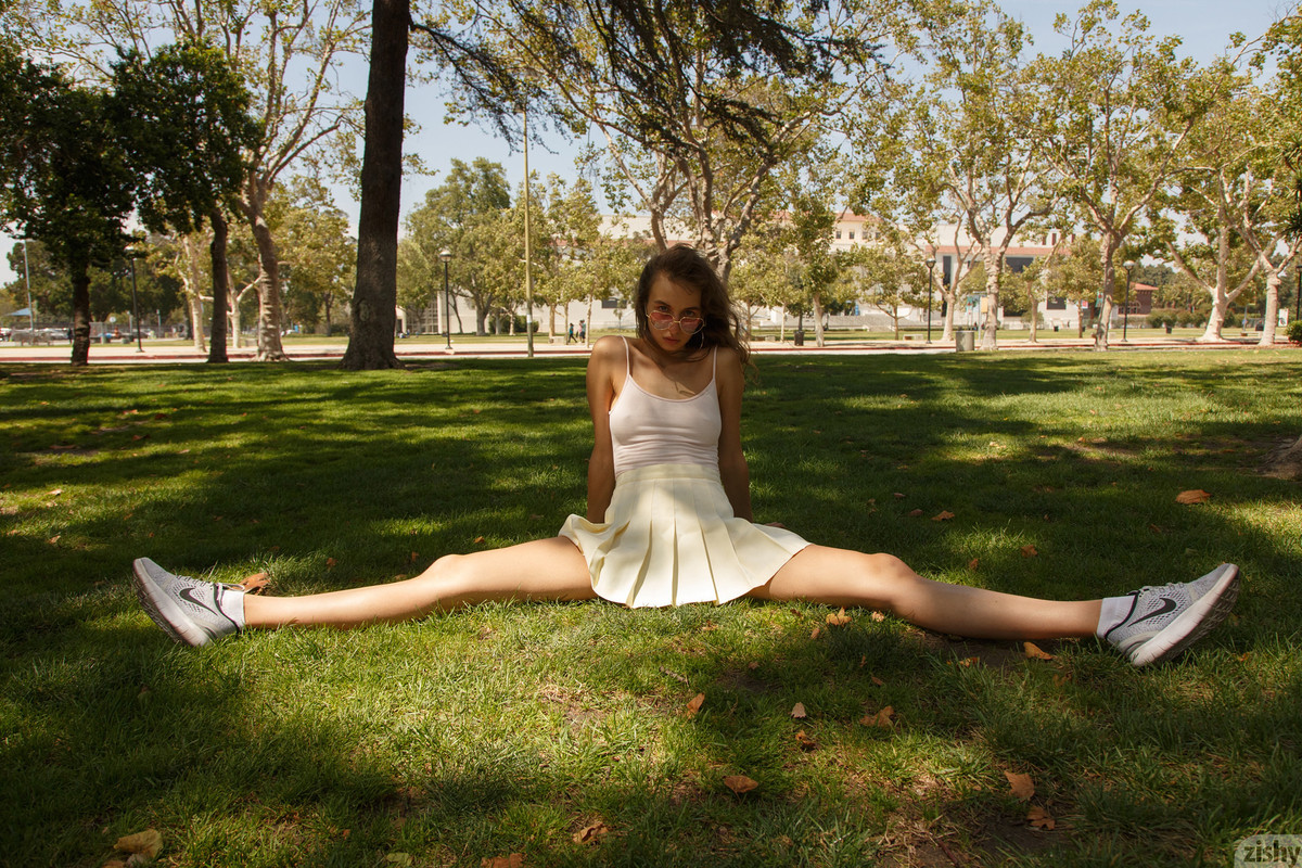 full_037_1026131104261892