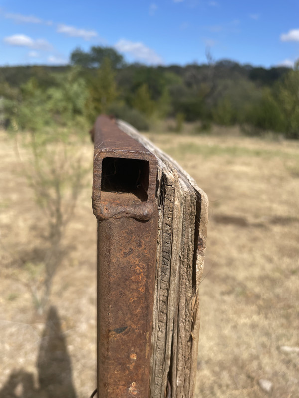 BDB08A6E-BC4B-436C-868C-45C30A96EB5C