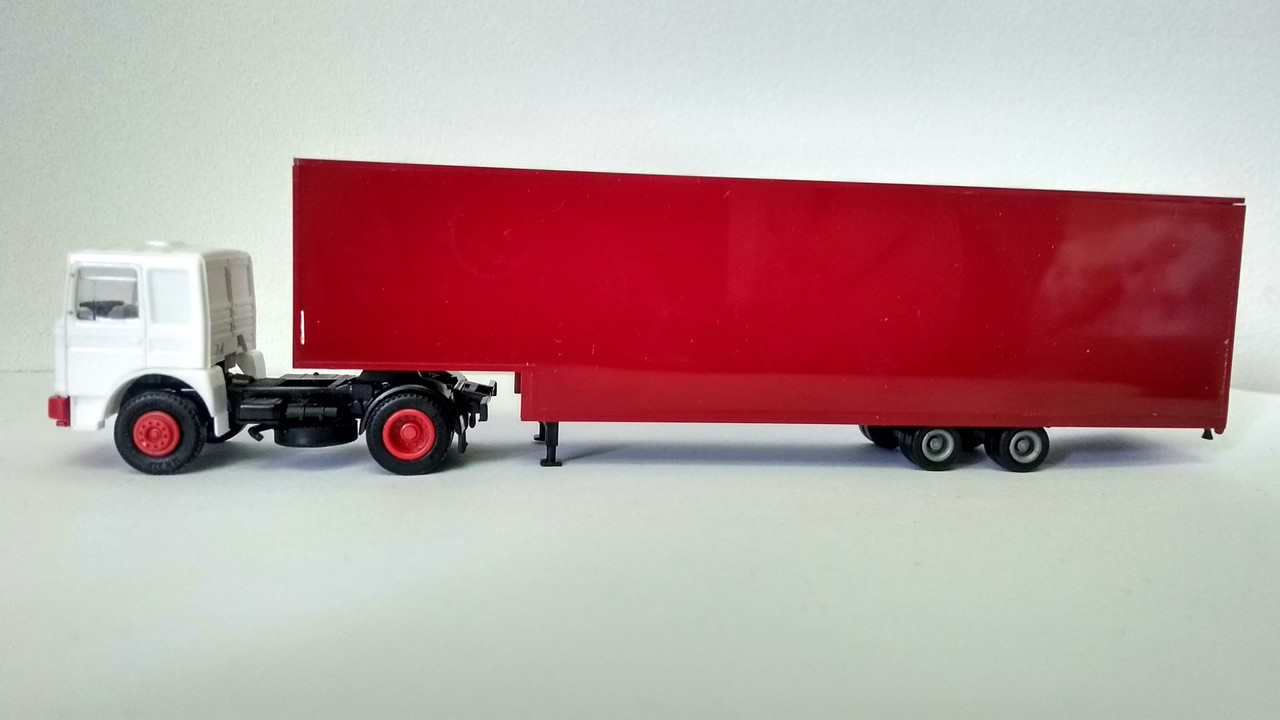Mach (2759)