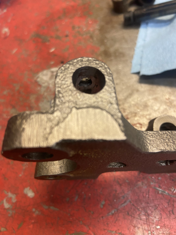 6F910ED9-3B09-44C0-B3A4-D17EAE0B4FF0