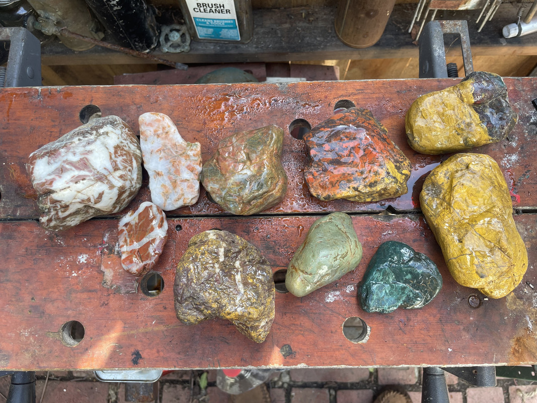 27E06632-4E64-440F-BC5B-2E6598C8AA02