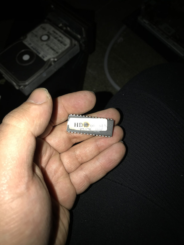 F0F7CF9A-ED65-4E0C-8AFC-87F90F4FC8F0