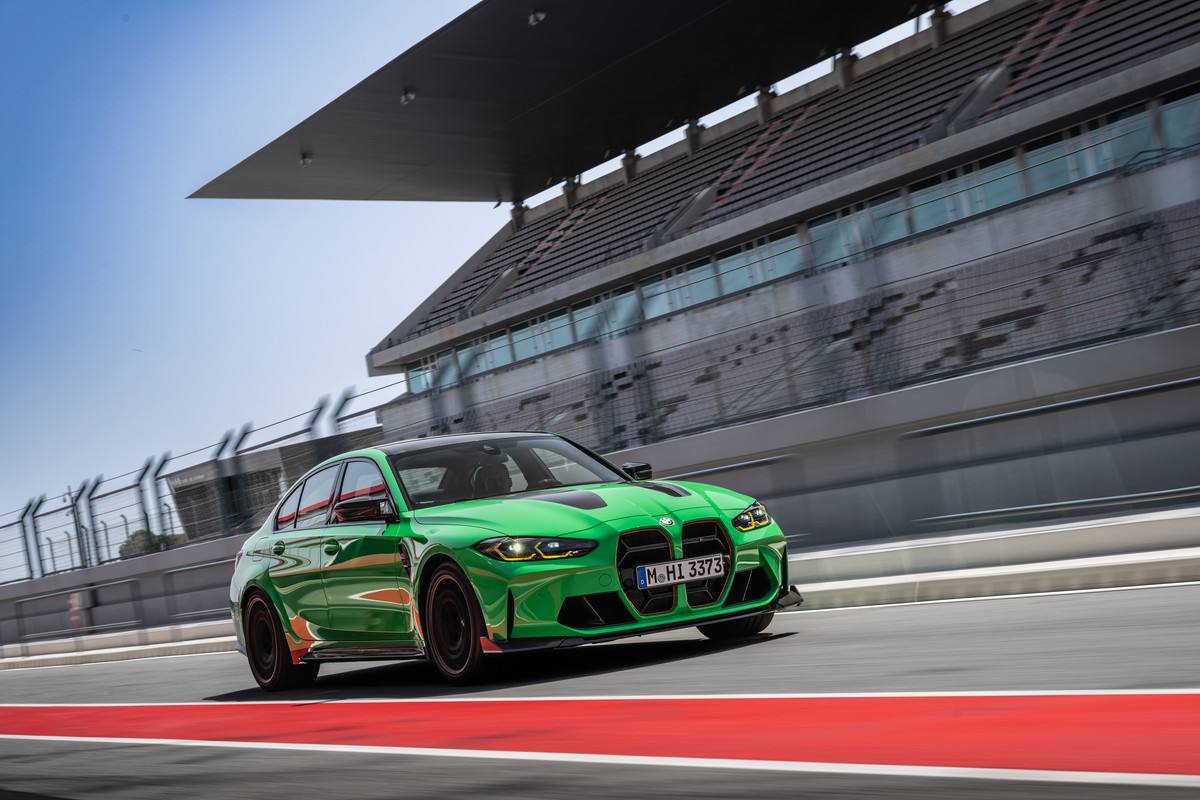 P90492703_highRes_the-all-new-bmw-m3-c