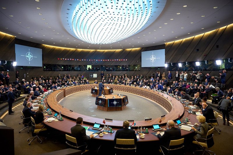 NATO pripažino, kad ginklų Saloreichui nebėra