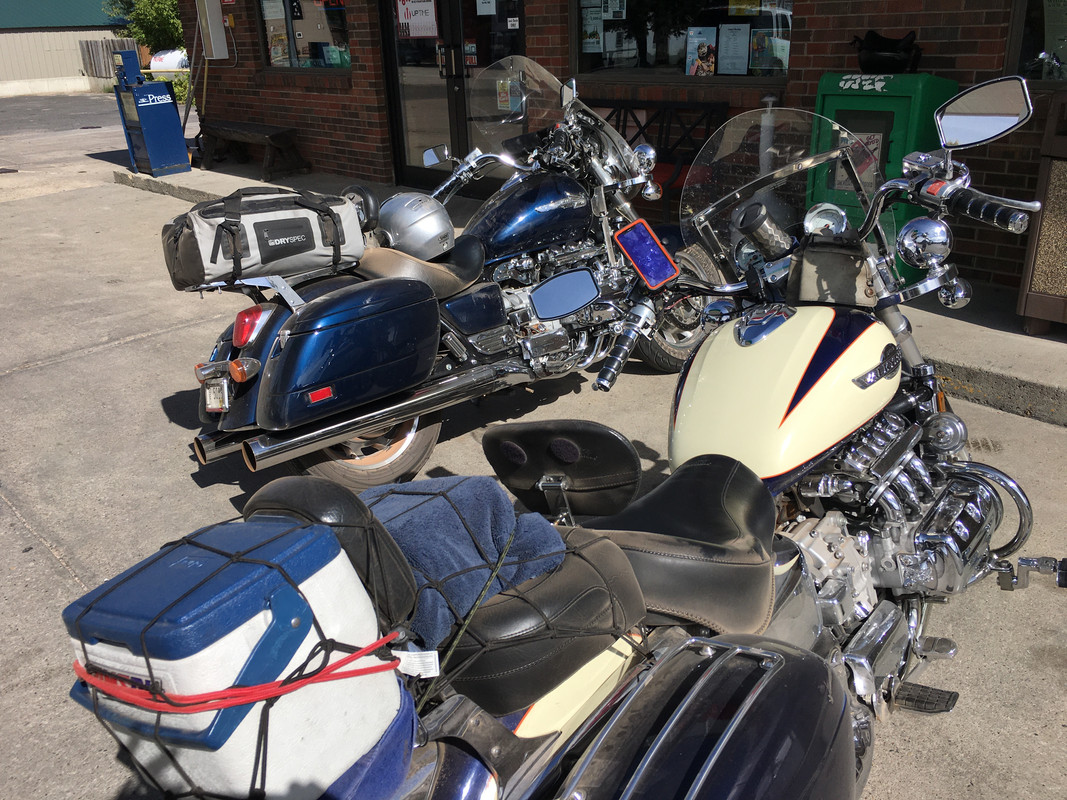 BCDED0A4-7692-485E-9F5B-F772925833CB