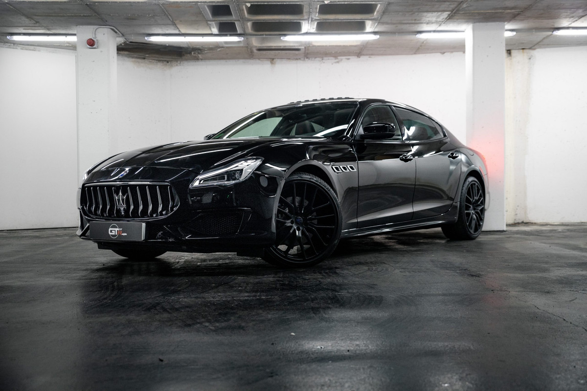 Imagen de Masserati Quatroporte Sq4 Nerissimo