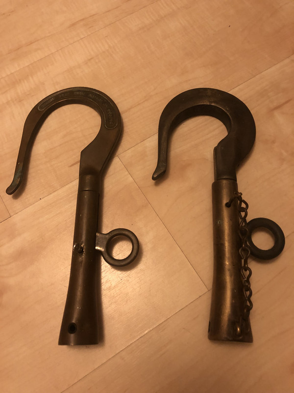 6F5885FF-EB82-4E54-8D88-42E3D57347AB