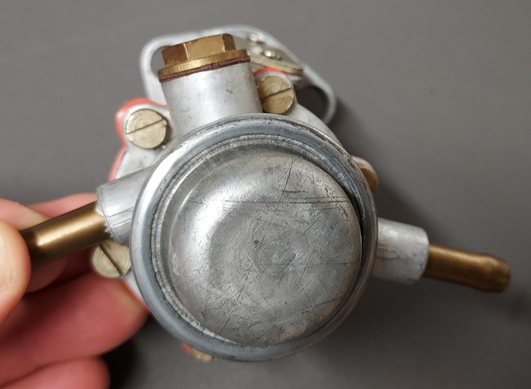 32922EFB-FFAA-4EA0-9A91-78DA548A9BDA