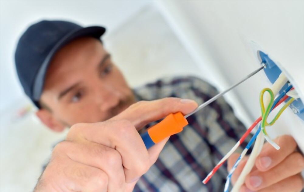 electrical safety check service