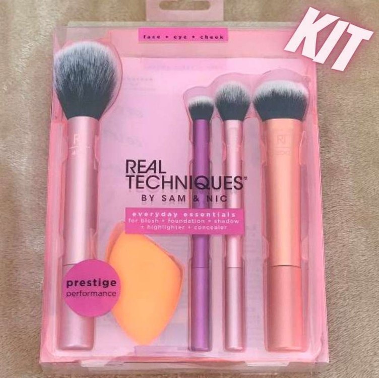 Conjunto de pincéis de maquiagem Real Techniques