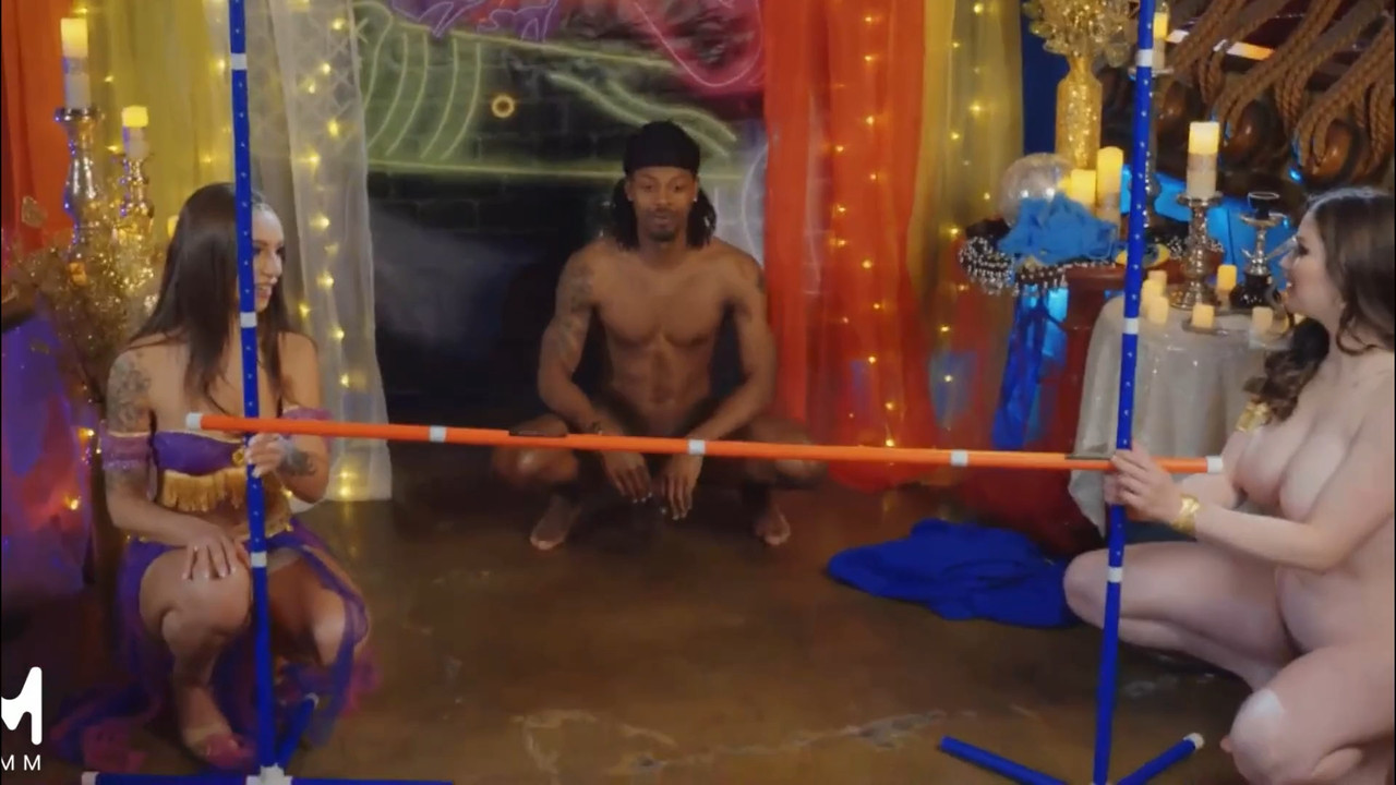 Jerkaoke Pornstar Alyx Star (1080).mp4_snapshot_11.56.000