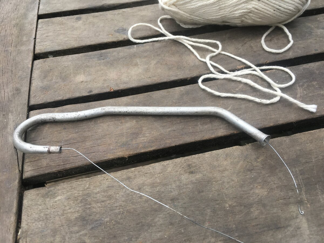 4B51F3B1-C5B2-4BA5-AE82-271C0362E3BA