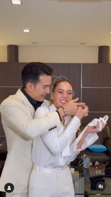 afa4150c-8109-4596-af50-94af99534ef0 (1)