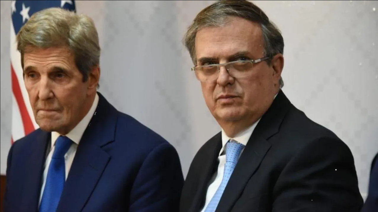 Ebrard busca resolver la crisis del maíz transgénico