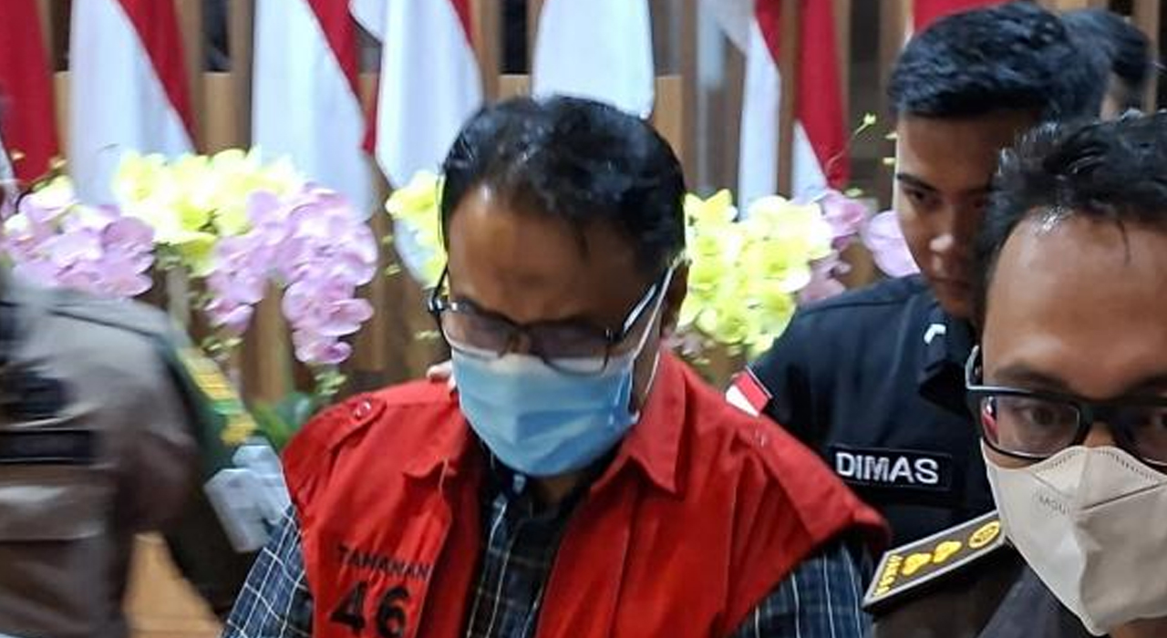 Mantan Pejabat Pemkot Surabaya Ditahan, Kasus Gratifikasi Rp 3,6 Miliar