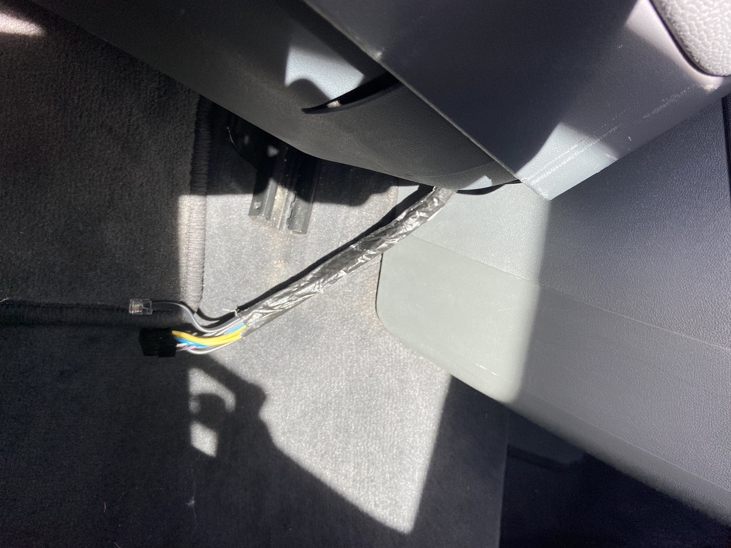 9D7D626F-C6EF-4680-A3C5-1C8605DC5403