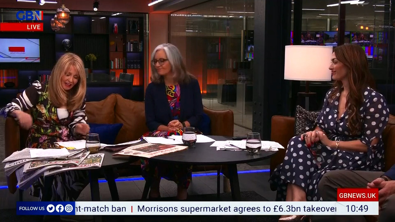 07.03 - 10.00.00 - Saturday Live. Opinion, news and a bit of fun on S....ts_snapshot_50.38.630