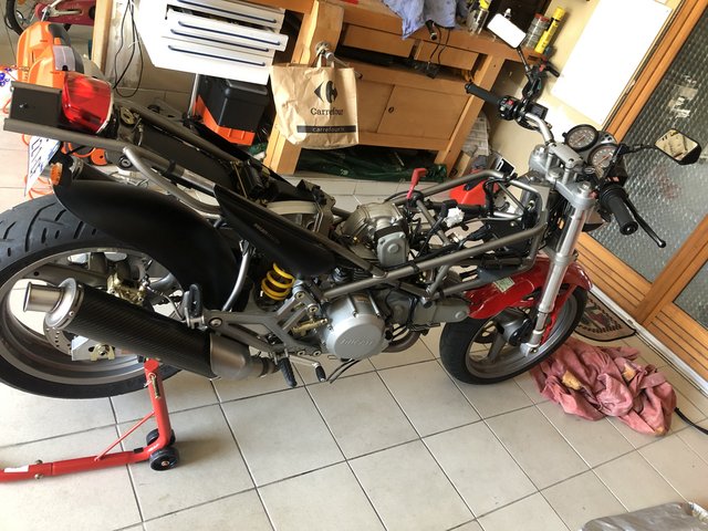 692CAA57-5128-46C7-88A7-7418A31B8054