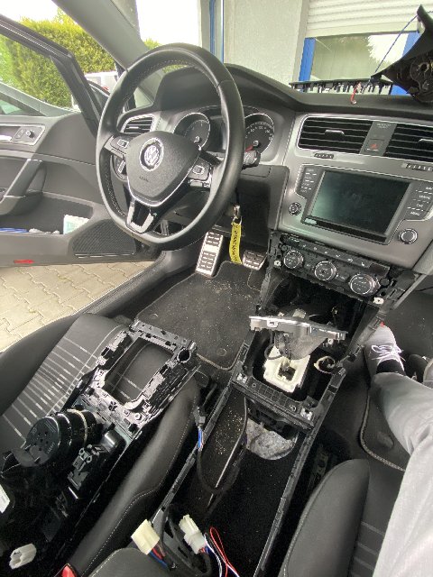 VW-Golf-MK7_ambiente_03