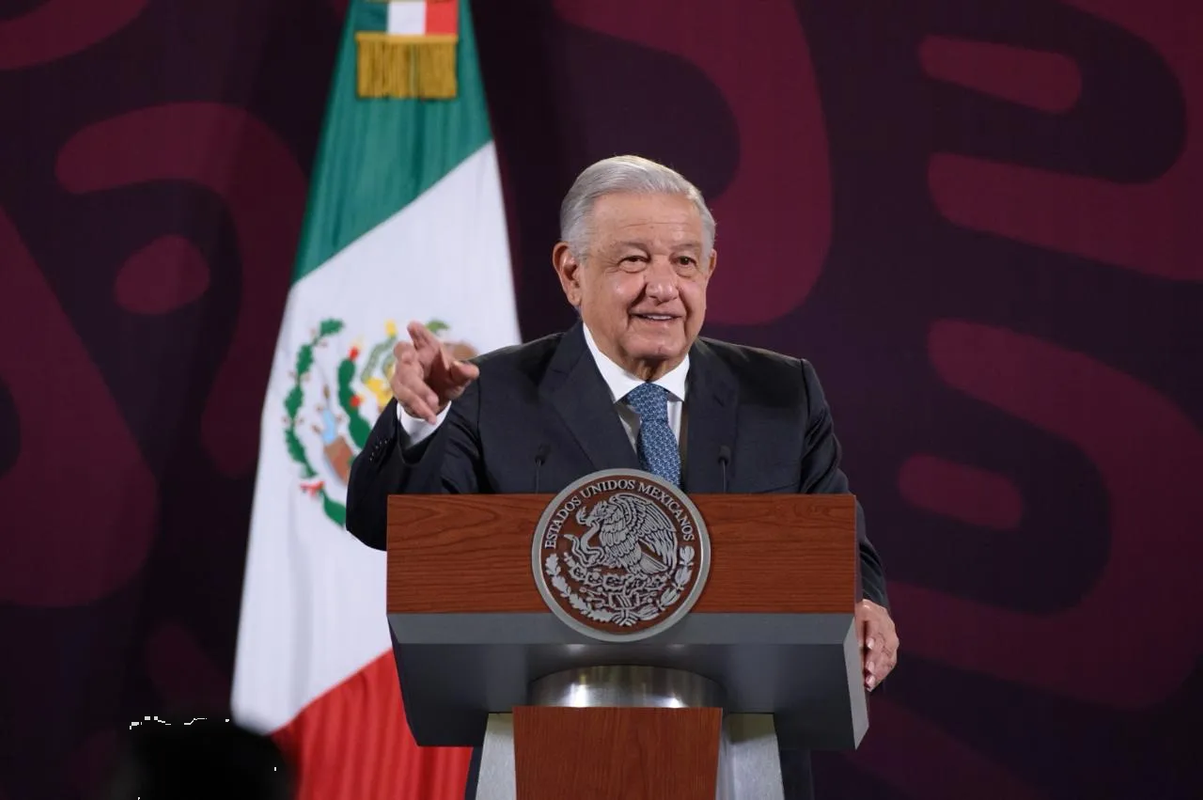 AMLO acusa que YouTube está tomado por conservadores vinculados a un partido