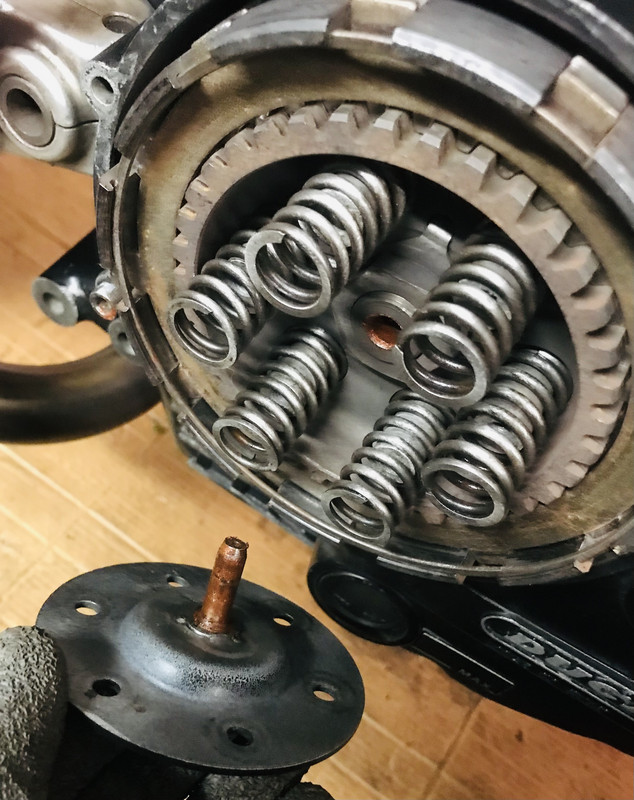 5E60B5FB-C2EE-422C-B332-1C7C768AD434