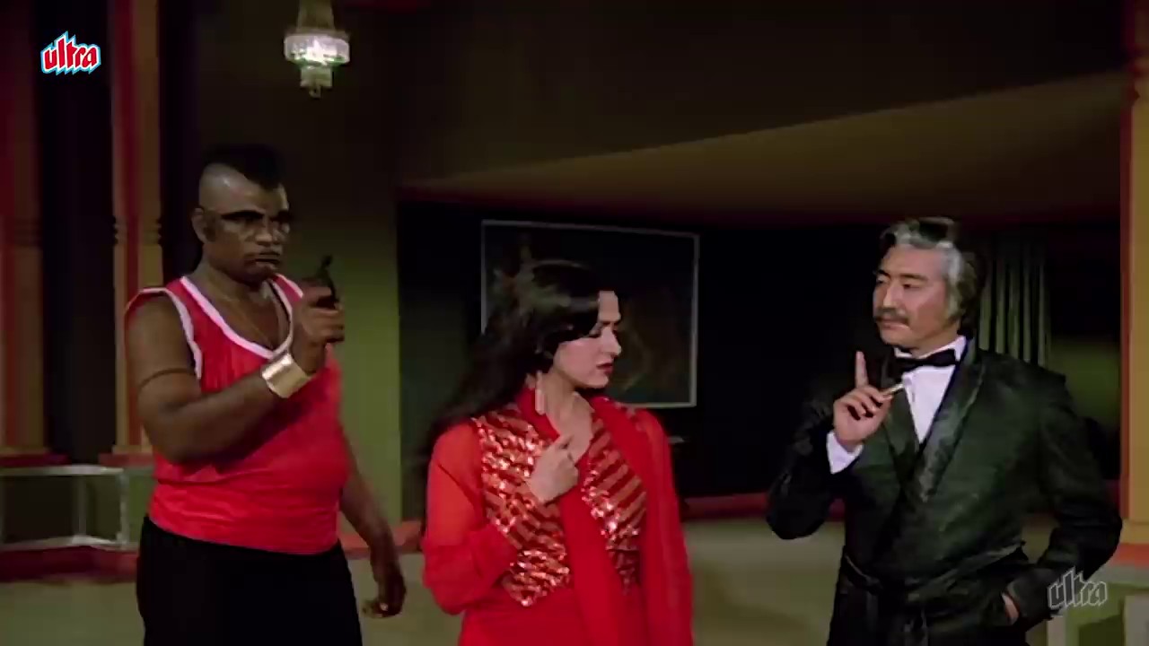 Yudh-1985-Hindi-720p-x264-AVC-AAC-2-0-mkv-0003