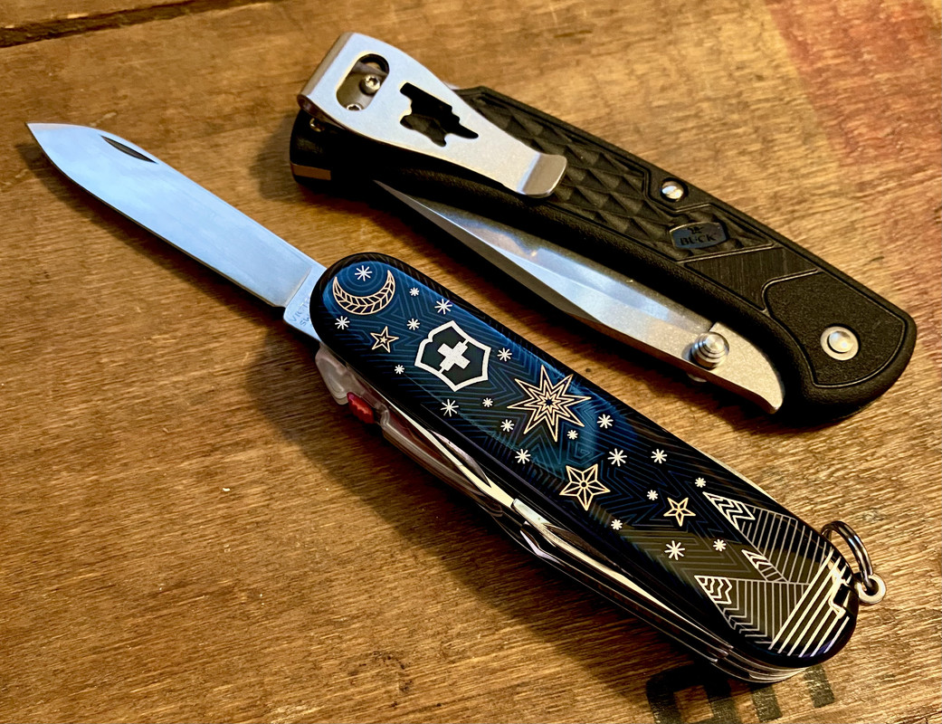 6896E468-8030-4516-A3C2-6024E5E124D8