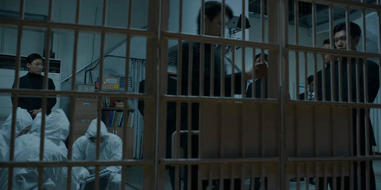 Gyeongseong Creature (2024) Season 2 [Hindi + Tamil + Telugu + English] WebRip 480p, 720p ESub - Complete Screenshot