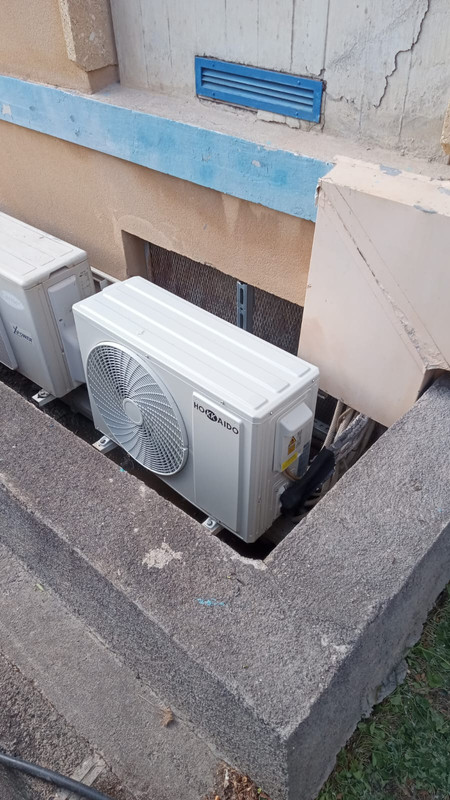 Unità Esterna Mono Split Soffitto/Pavimento a Catania