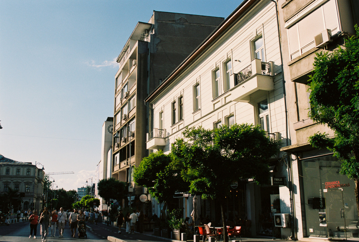 R1-09723-024-A.jpg