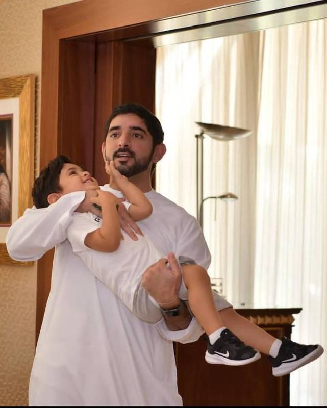 E86DDD33-67E8-4A27-88F7-6C293F86E187