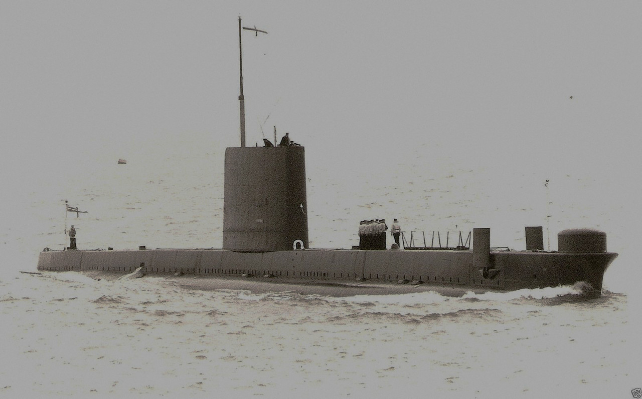 HMS Porpoise (S.01)-18