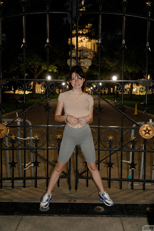 full_002_1733130421190524