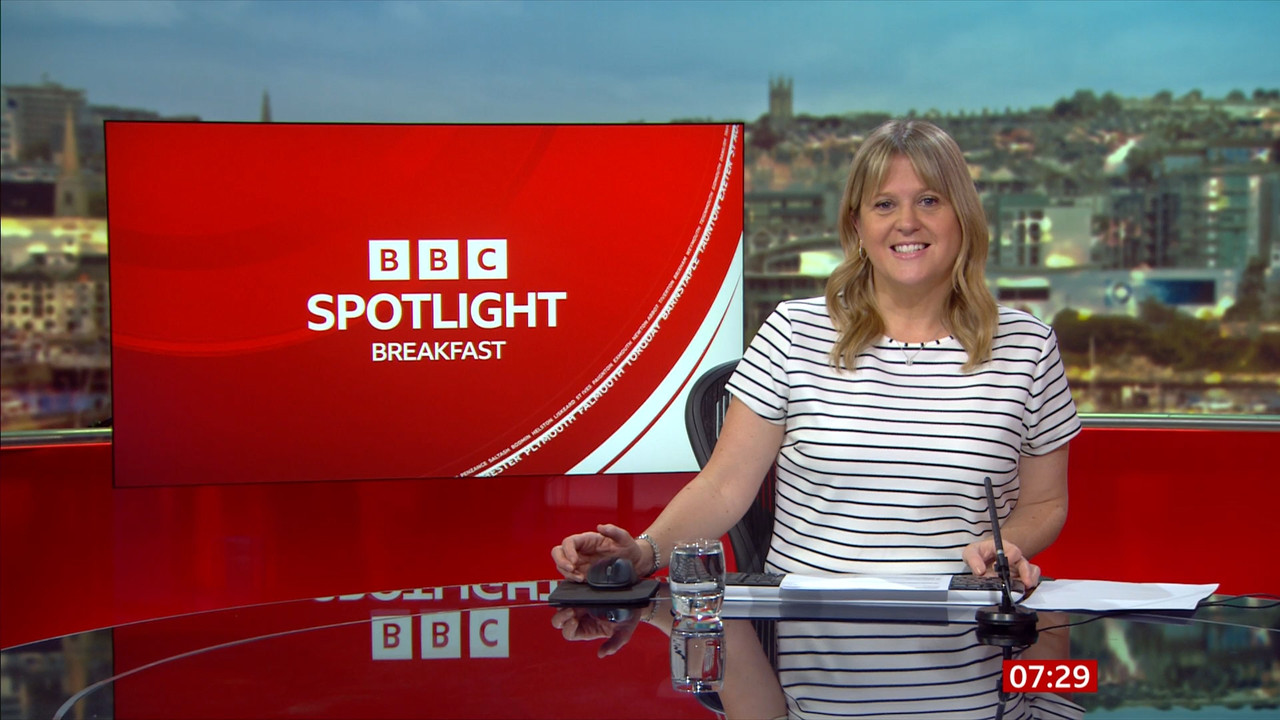 02.15 - 07.20.00 - Breakfast. 15 02 2024 A round-up of national and i....ts_snapshot_10.06.668