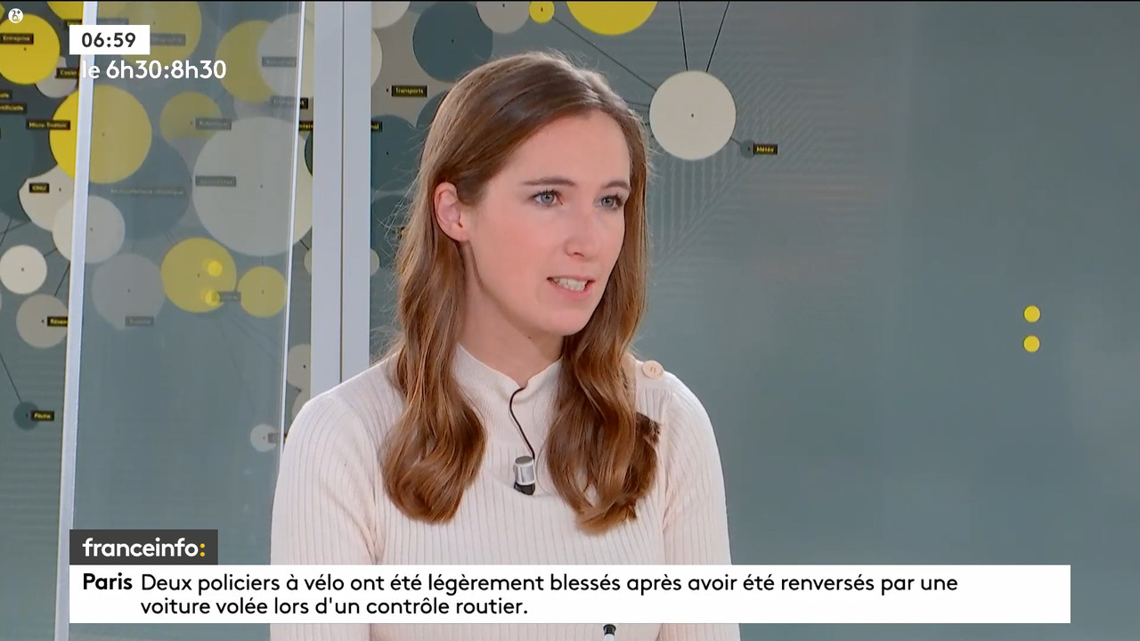 10.23 - 05.29.00 - 9h30. Entre JT, chroniques, invités et revues de p....ts_snapshot_00.37.04.445