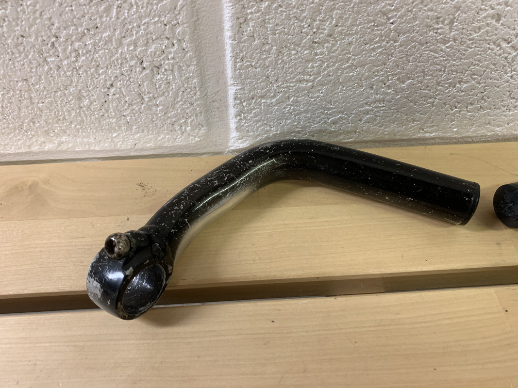 24BC64BA-FB50-4AAA-9977-4954F7A1B945