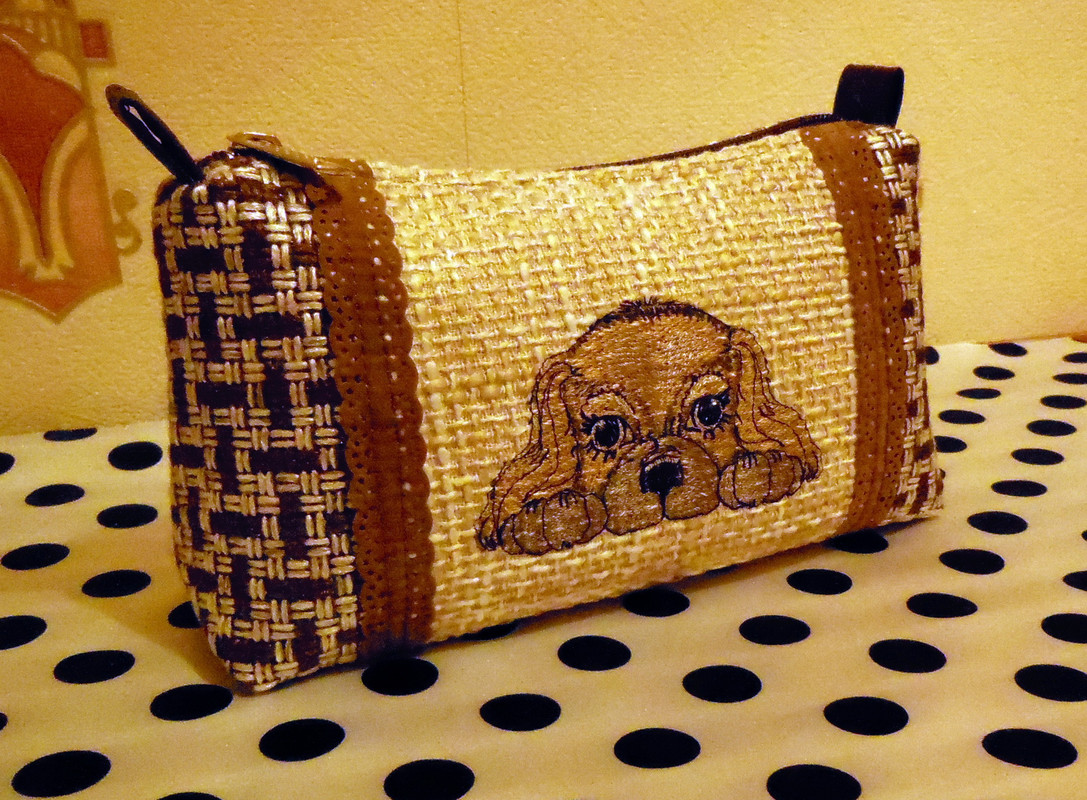 Косметичка с собачкой