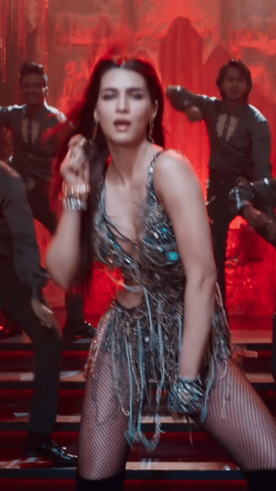 [Image: c56kpjyilcfc1.gif]