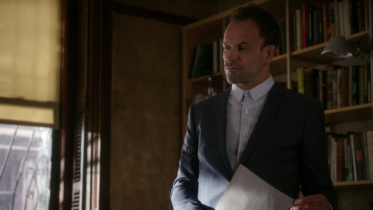 Elementary (2012) - S06E06 - Give Me the Finger (1080p AMZN WEB-