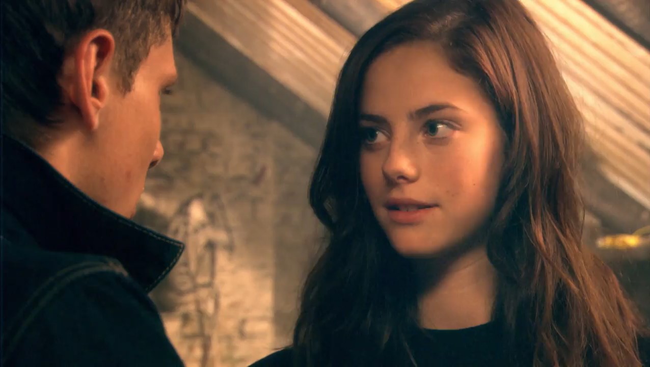 Skins (2009) Season 3 [Hindi + Tamil + Telugu + English] WebRip 480p, 720p ESub - Complete Screenshot