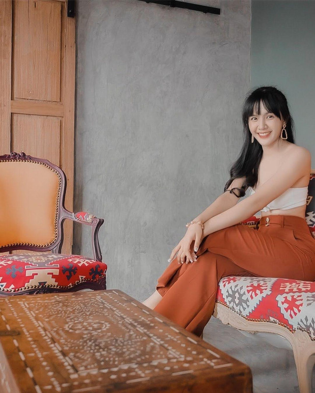 21E49B59-8060-4763-91B6-E73FB0CB6186