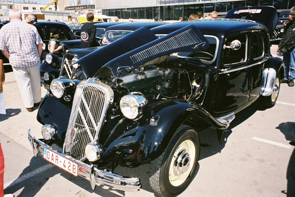 F1010007