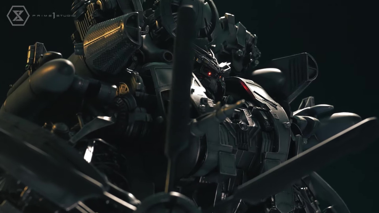 Prime-1-Studio-Transformers-2007-Blackout-08