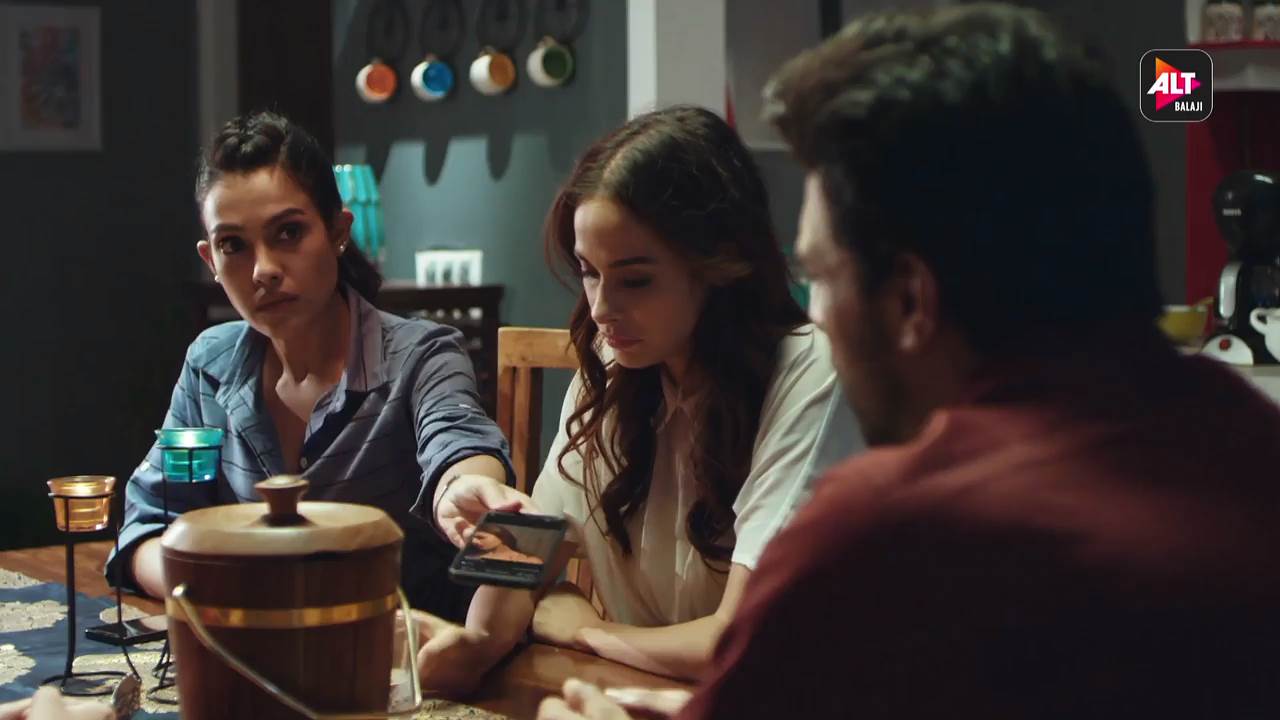 Bekaaboo (2019) Season 1 [Hindi] WebRip 480p, 720p ESub - Complete Screenshot