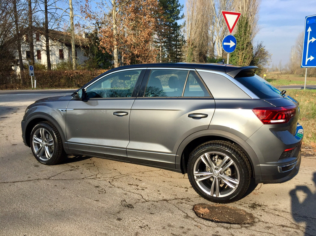 04F7638A-508E-4026-BA04-9E57C578555A