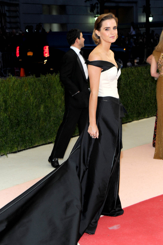 emmawatson-updates.com (96)